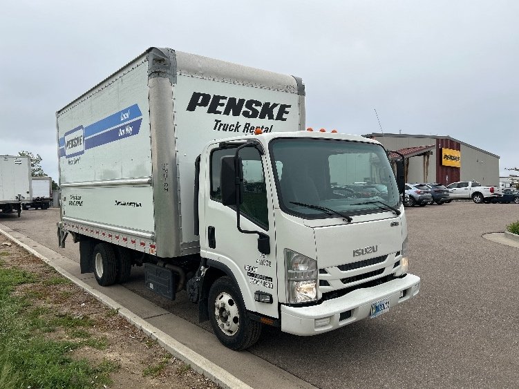 2022 Isuzu NPR-HD Box Truck