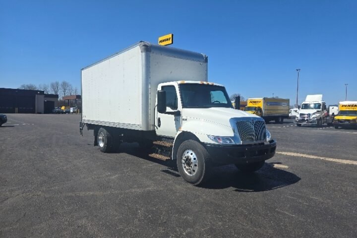 2023 International MV Box Truck
