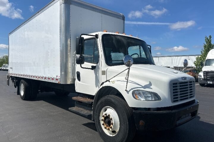2020 Freightliner M2 106 24 ft Box Truck