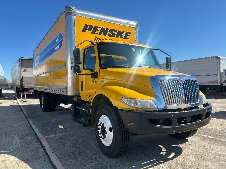 2021 International MV Box Truck