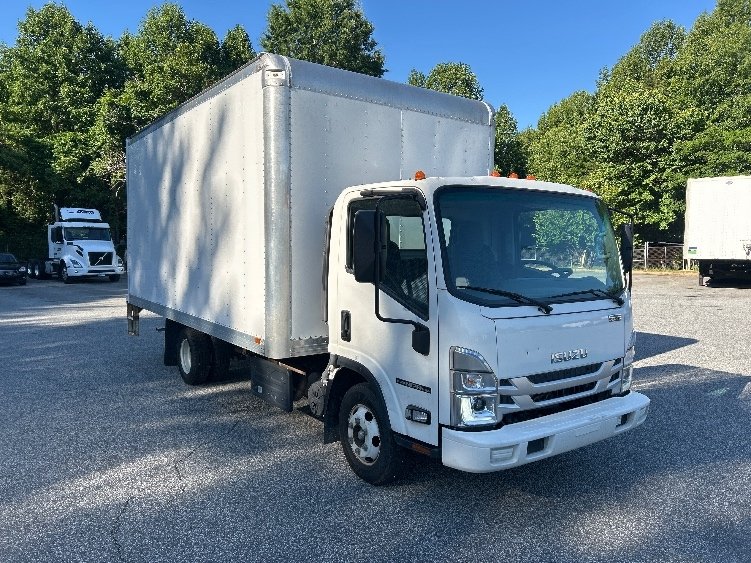 2022 Isuzu NPR-HD Box Truck