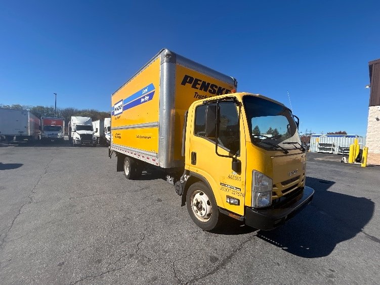 2021 Isuzu NPR-HD Box Truck