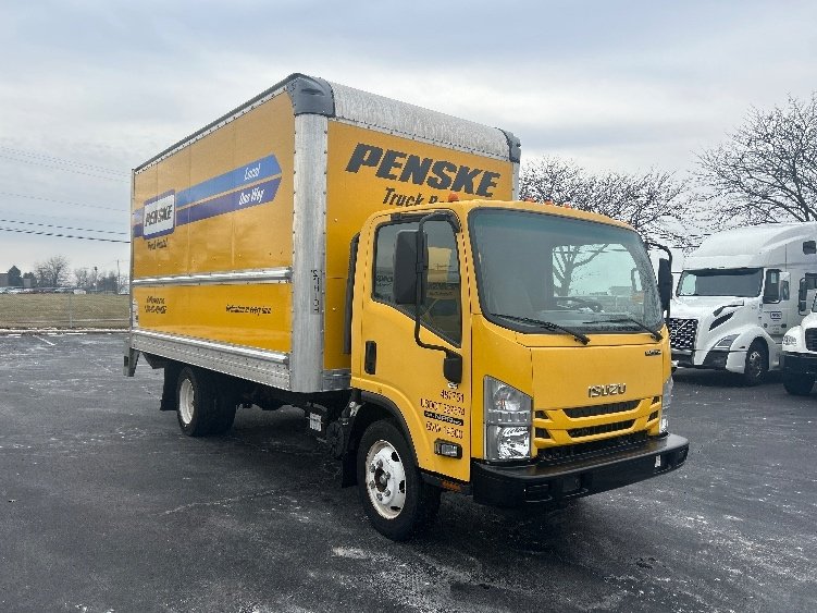 2021 Isuzu NPR-HD Box Truck