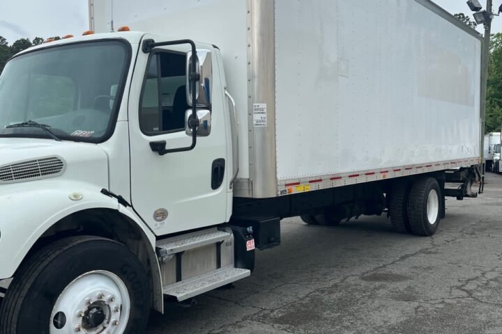 2019 Freightliner M2 106 Box Truck