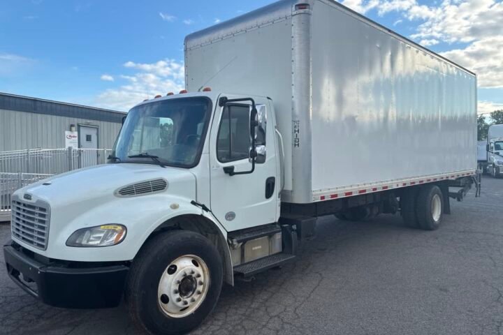 2019 Freightliner M2 106 Box Truck