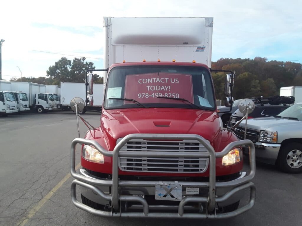 2020 Freightliner M2 106 28 ft Box Truck