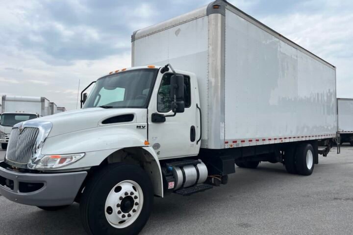 2019 International MV Box Truck