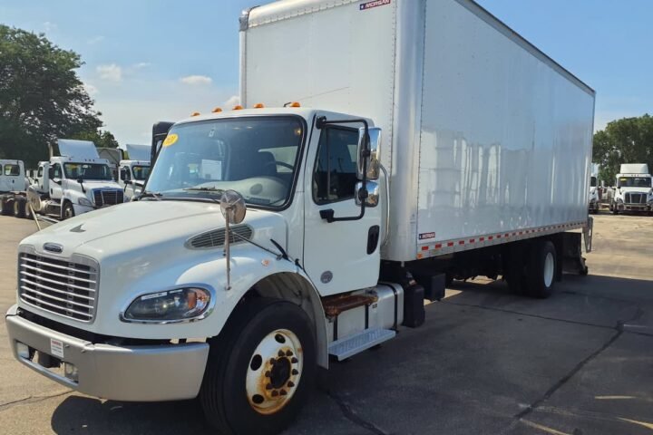 2021 Freightliner M2 106 Box Truck