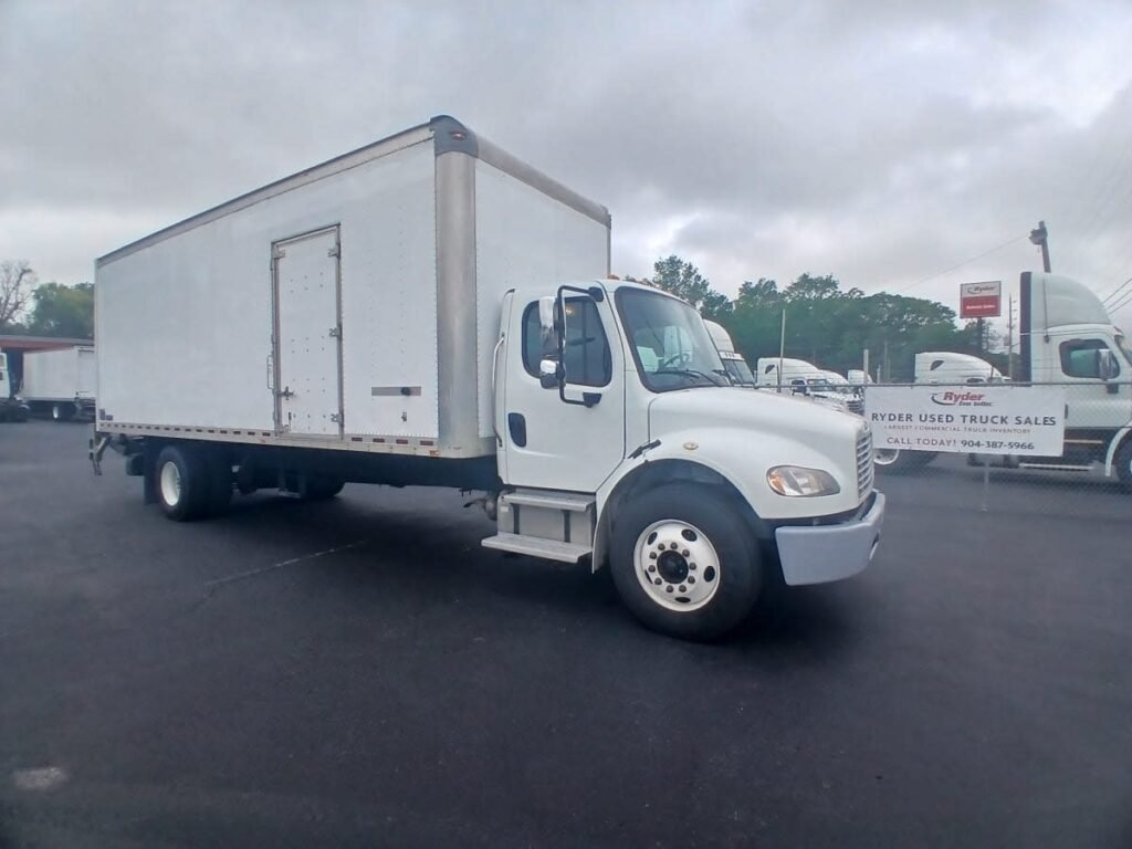 2019 Freightliner M2 106 26 ft Box Truck