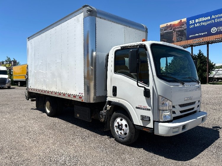 2021 Isuzu NPR-HD Box Truck