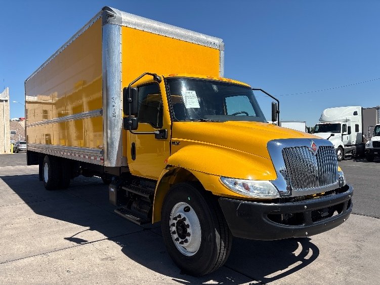 2021 International MV Box Truck