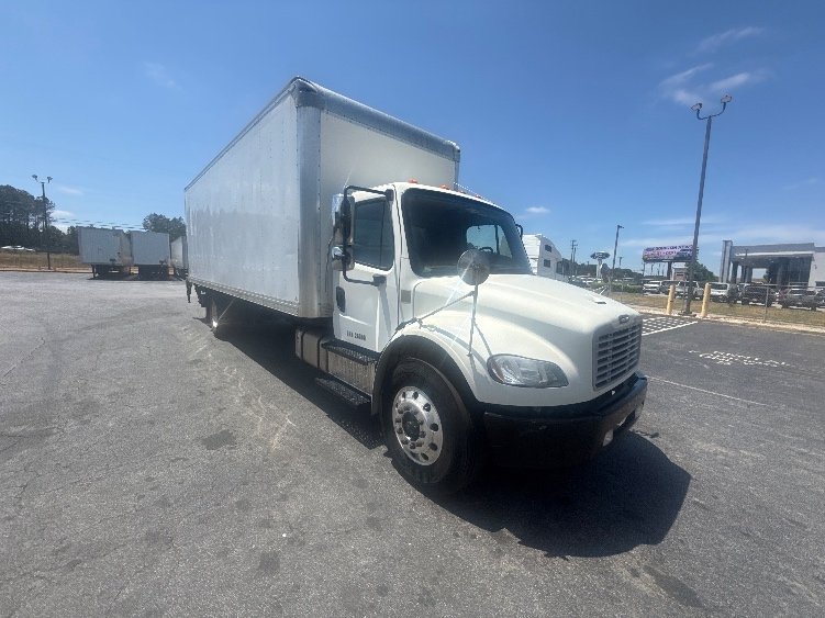 2019 Freightliner M2 106 26 ft Box Truck