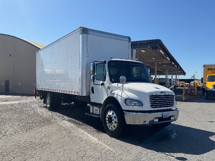 2019 Freightliner M2 106 24 ft Box Truck