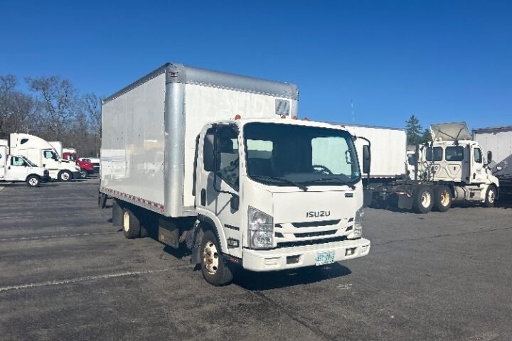 2021 Isuzu NPR-HD Box Truck