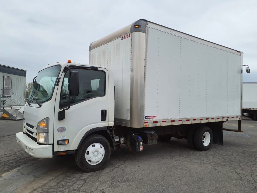 2019 Isuzu NPR-HD 16 ft Box Truck