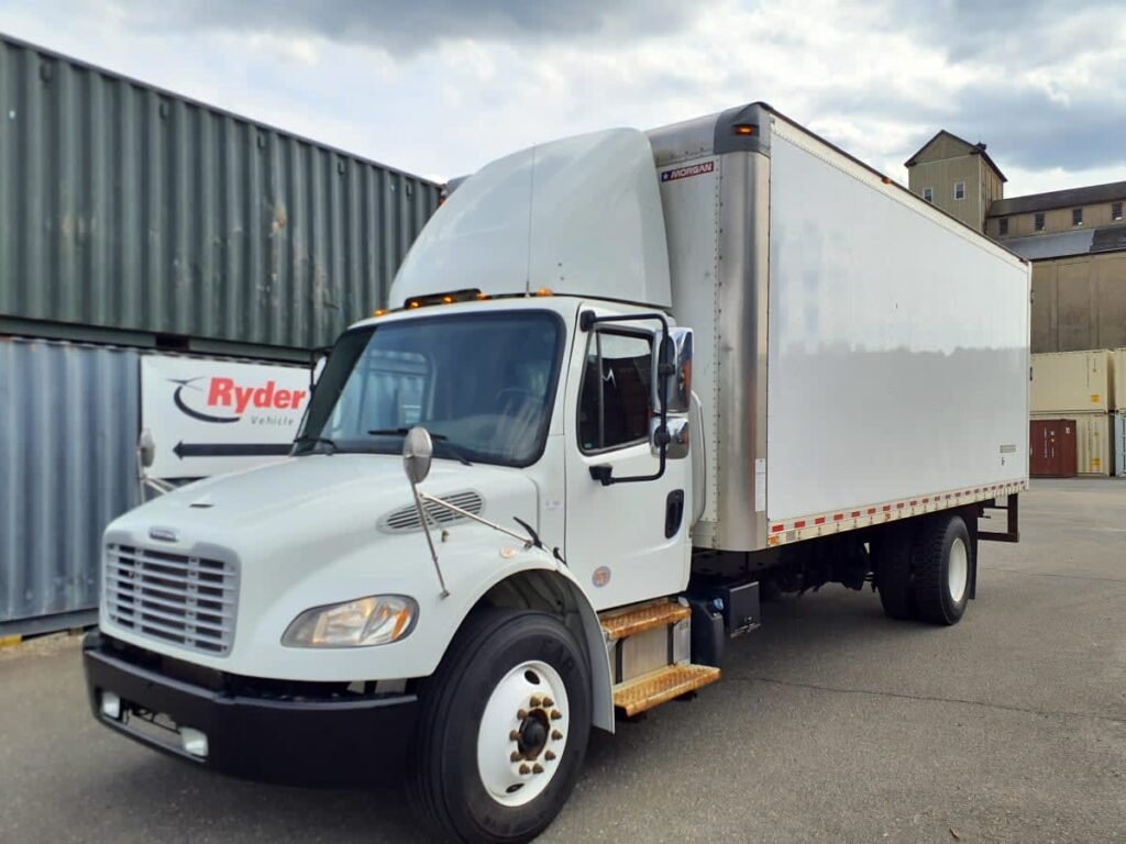 2020 Freightliner M2 106 22 ft Box Truck