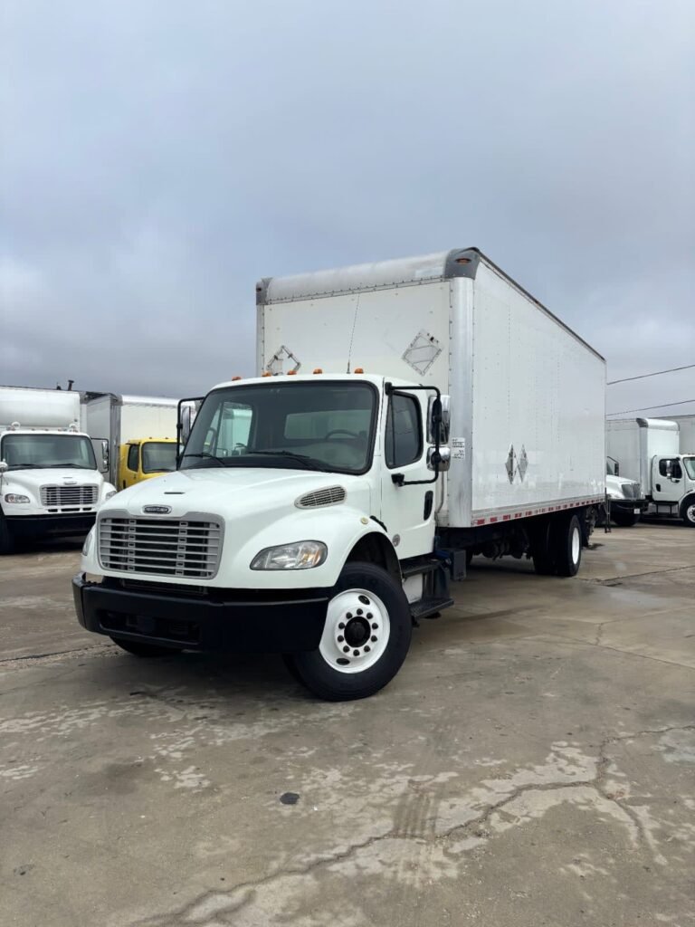 2019 Freightliner M2 106 26 ft Box Truck