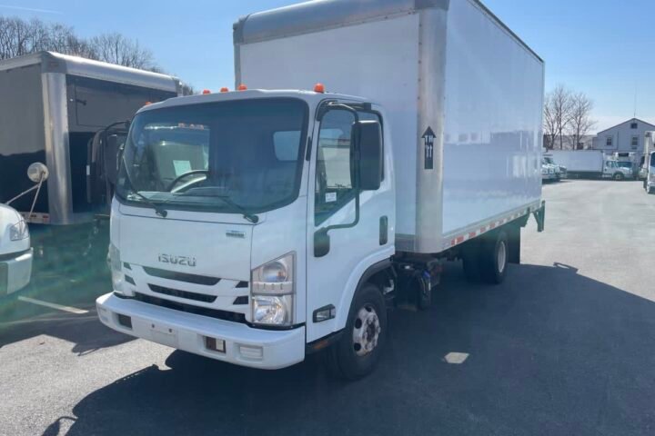 2018 Isuzu NPR-HD 16 ft Box Truck