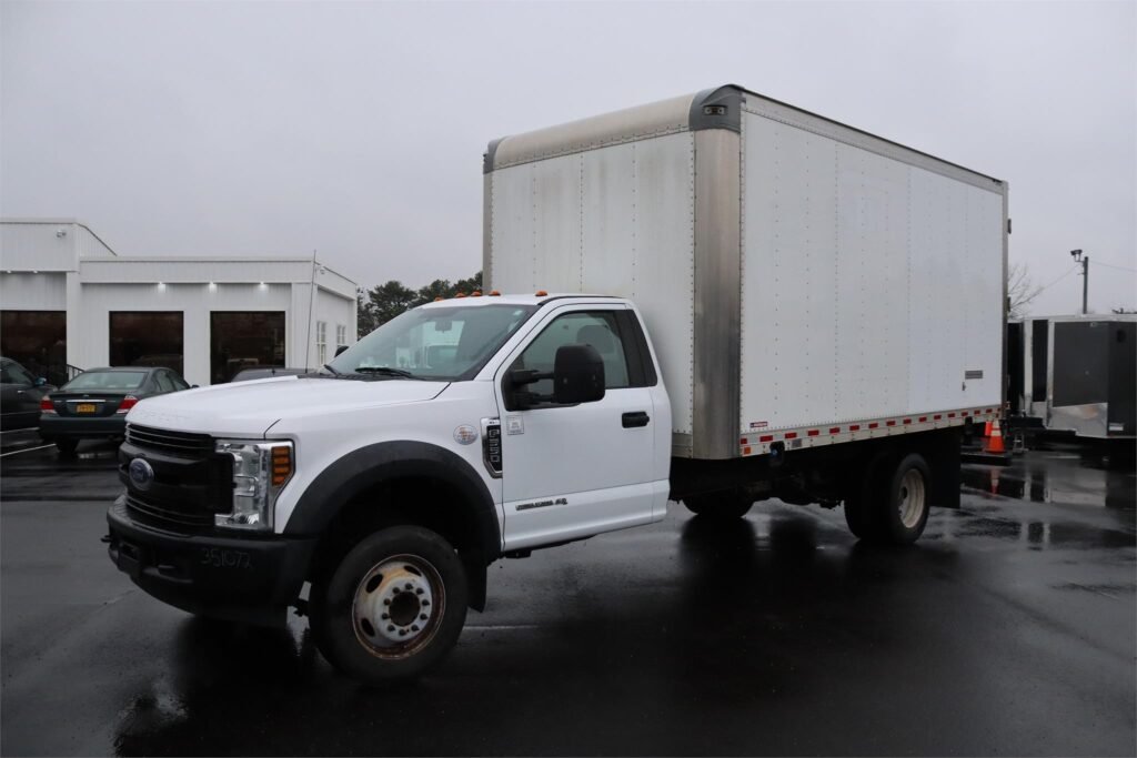2019 Ford F550 XL 16 ft Box Truck