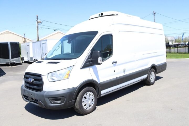 2020 Ford Transit 13 ft Reefer